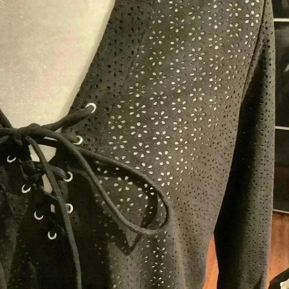 🔥2/30$🔥New Buffalo David bitton top - Picture 2 of 4